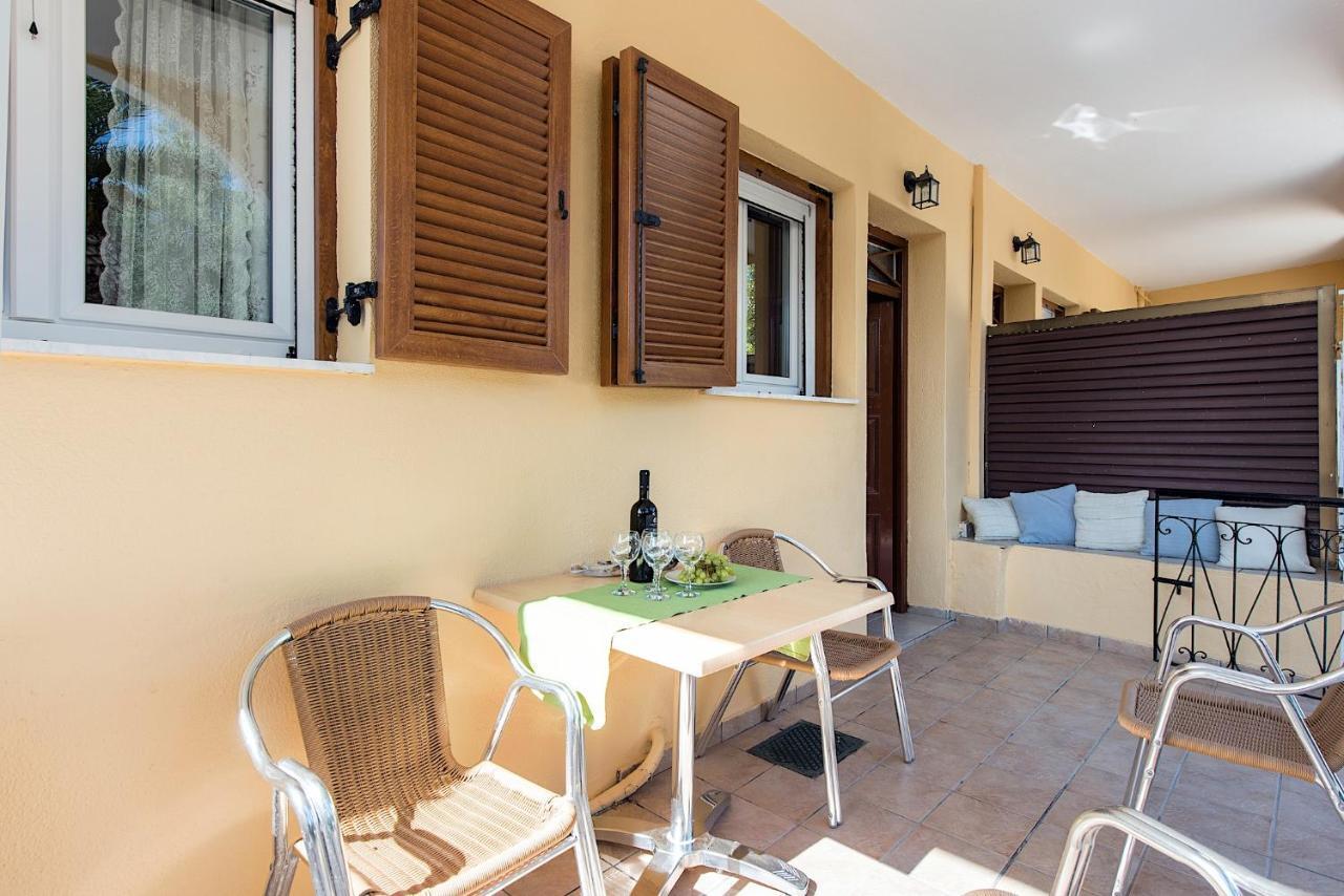 Kokoros Apartments Κάτω Κορακιάνα Εξωτερικό φωτογραφία