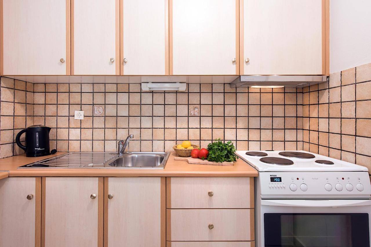 Kokoros Apartments Κάτω Κορακιάνα Εξωτερικό φωτογραφία